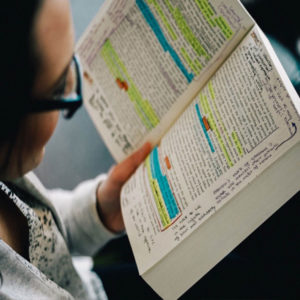Our ReadSmartBeSmart sessions are powerful, provoking and practical lunch-hour sessions to transform your reading behaviours and help you master academic reading. The session will encourage and critical thinking about and engagement with what you read.